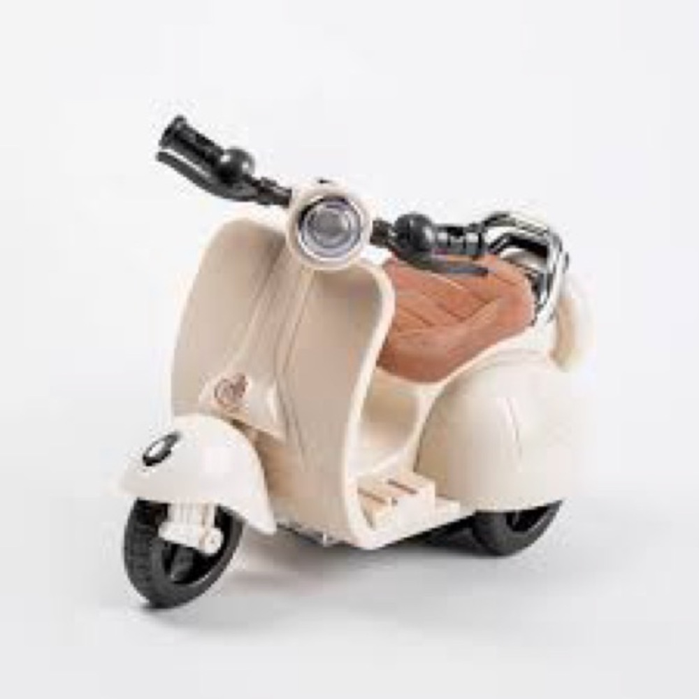 Labubu•Mobile! Cream Ride-On Scooter Toy for Labubu